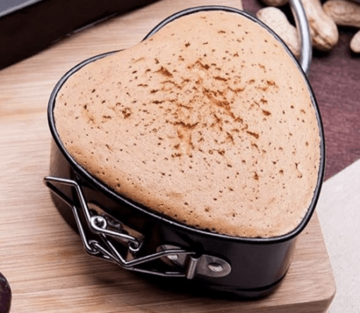 Cake Tray Mold Non-stick Cheesecake Pan Heart-shaped Bakeware with Removable Smooth Bottom - Image 2